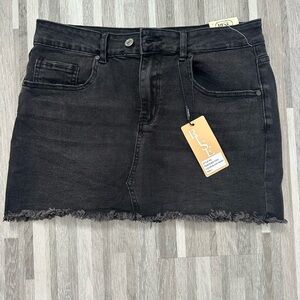 Black denim mini skirt, mid-rise, size L